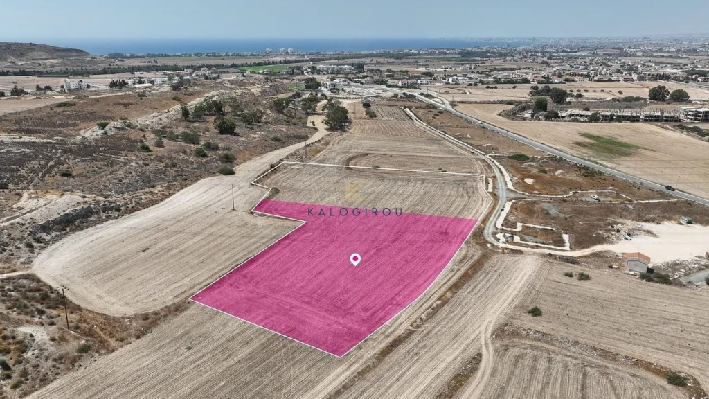 5,686m² Plot for Sale in Pyla, Larnaca District