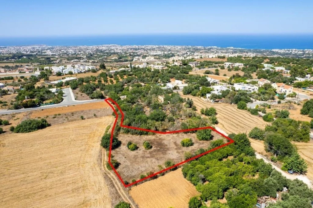 2,676m² Plot for Sale in Tremithousa, Paphos District