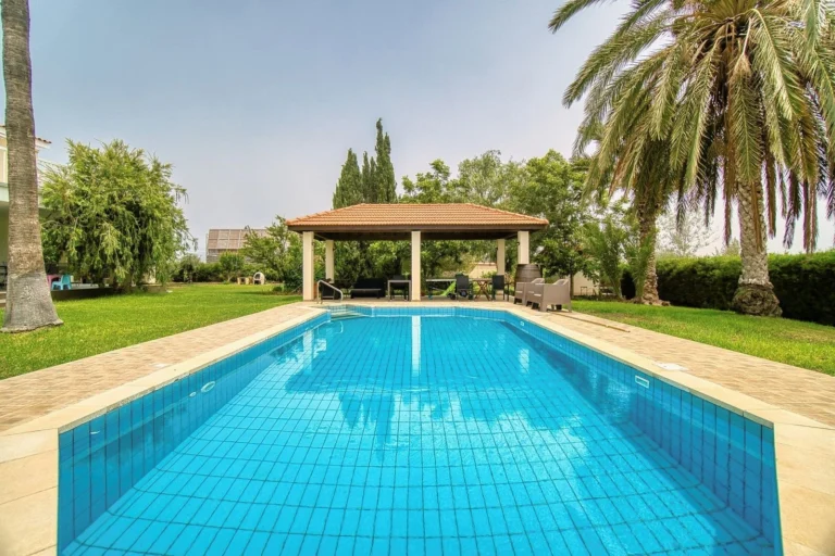 5 Bedroom House for Sale in Timi, Paphos District