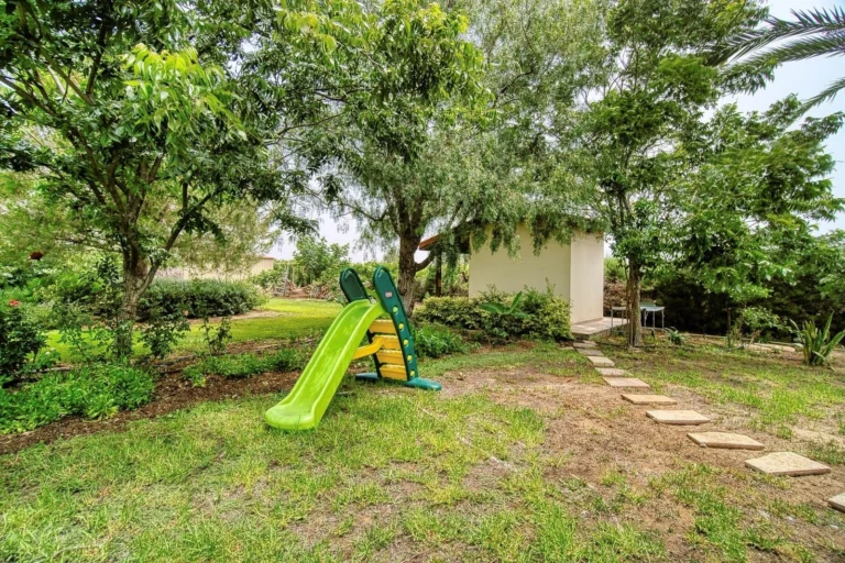 5 Bedroom House for Sale in Timi, Paphos District