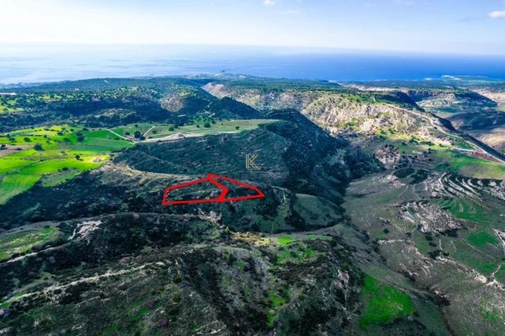 2,537m² Plot for Sale in Pegeia, Paphos District