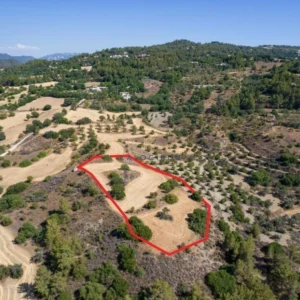 8,027m² Plot for Sale in Lysos, Paphos District