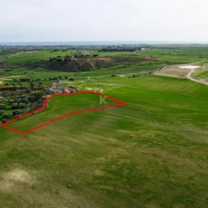 3,345m² Plot for Sale in Tersefanou, Larnaca District