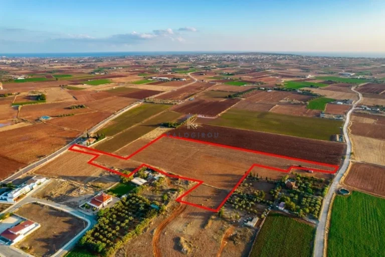 33,484m² Plot for Sale in Avgorou, Famagusta District