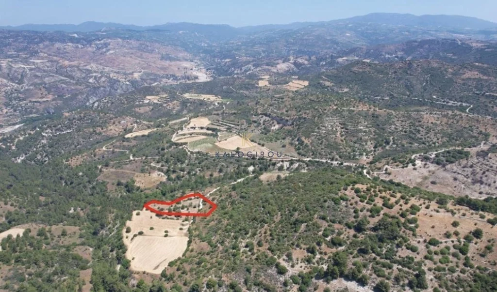 3,679m² Plot for Sale in Mousere, Paphos District