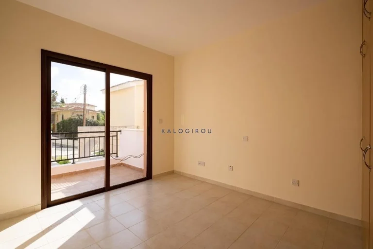 3 Bedroom House for Sale in Pegeia, Paphos District