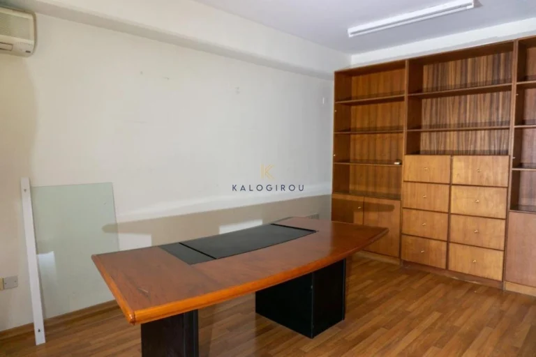 331m² Office for Sale in Agioi Omologites, Nicosia District