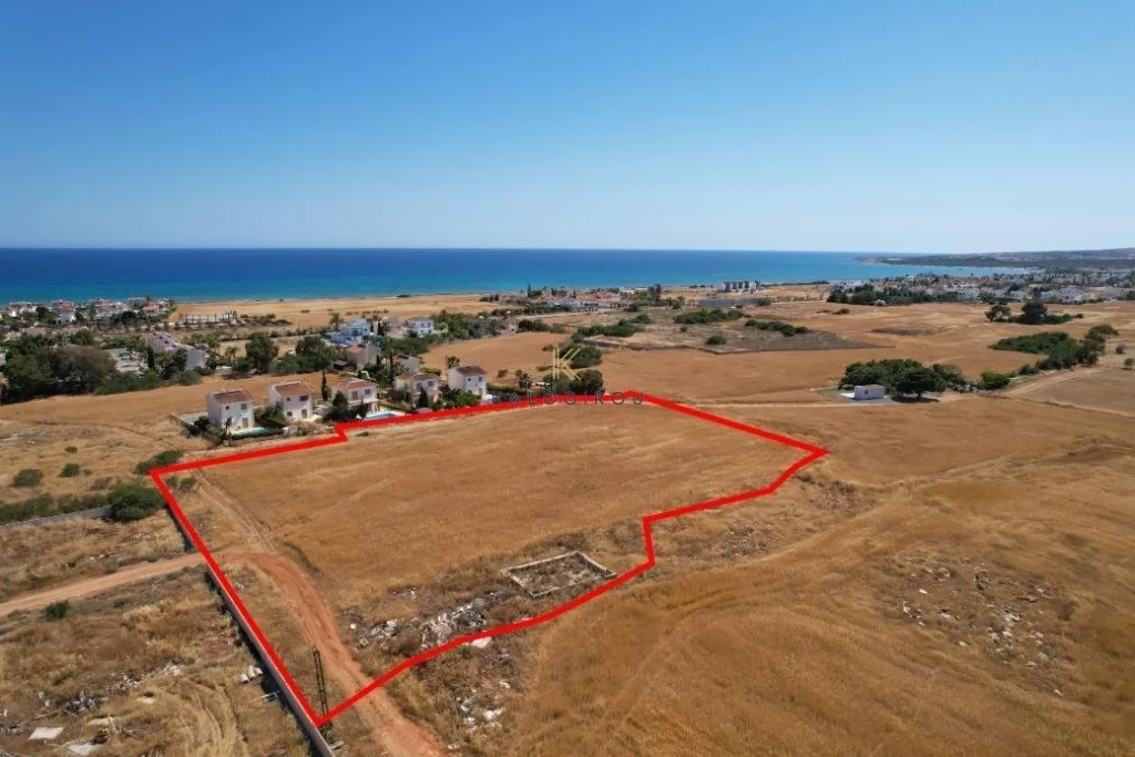 8,518m² Plot for Sale in Sotira, Famagusta District