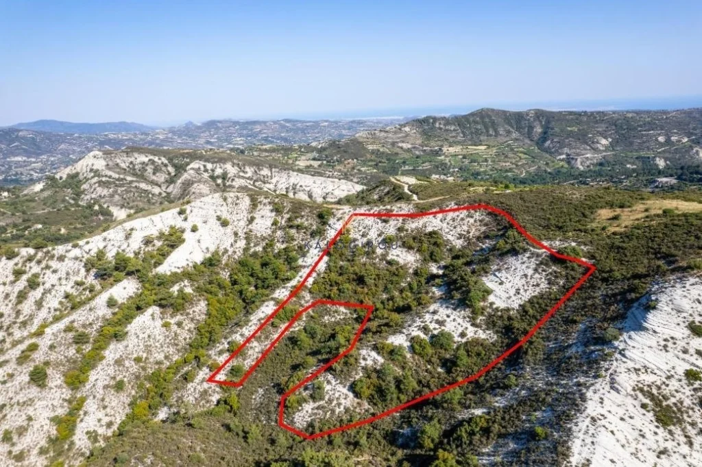 13,378m² Plot for Sale in Pera Pedi, Limassol District