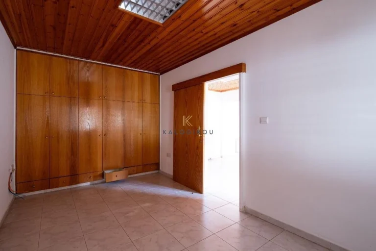 2 Bedroom House for Sale in Agioi Omologites, Nicosia District