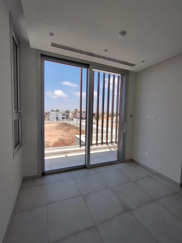 4 Bedroom House for Sale in Famagusta – Agia Napa