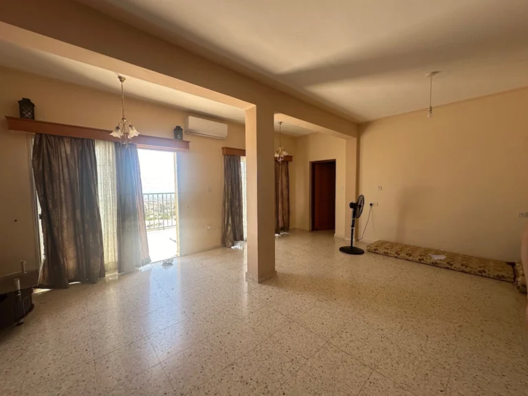 440m² Building for Sale in Pegeia, Paphos District