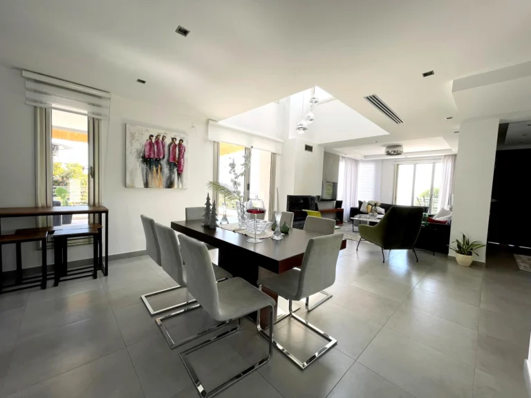 5 Bedroom House for Rent in Tsada, Paphos District