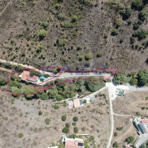 2,496m² Plot for Sale in Apliki, Nicosia District