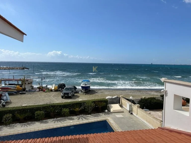 4 Bedroom House for Sale in Dhekelia, Larnaca District