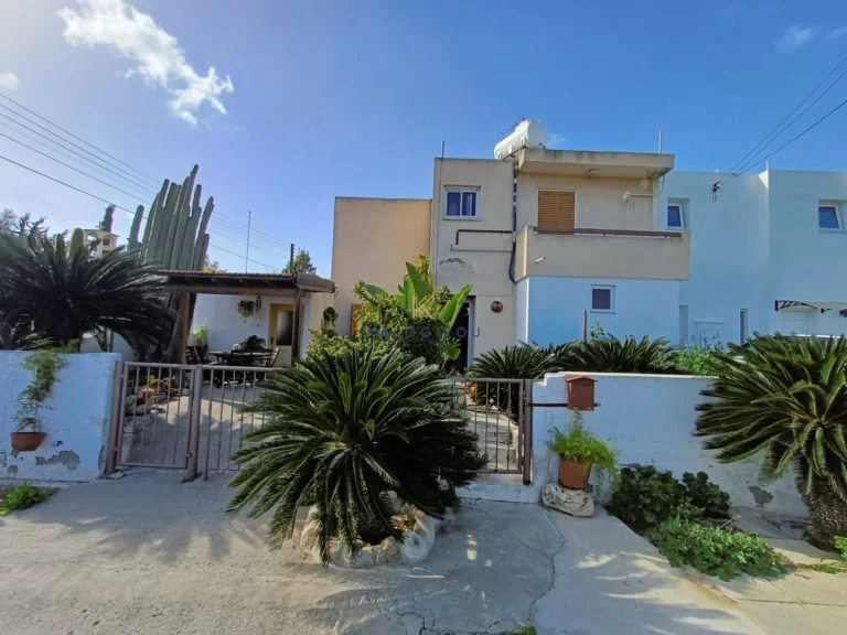 Cheap Houses and Villas for Sale Larnaca up to 200000 euro