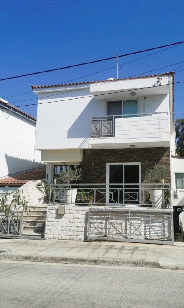 4 Bedroom House for Sale in Engomi, Nicosia District