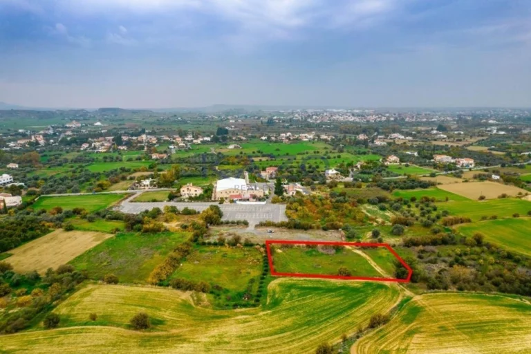 2,007m² Plot for Sale in Pera, Nicosia District