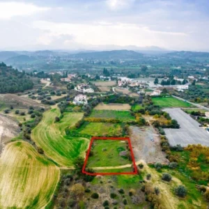 2,007m² Plot for Sale in Pera, Nicosia District