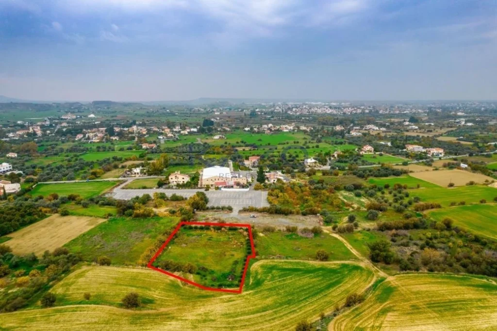 2,342m² Plot for Sale in Pera, Nicosia District