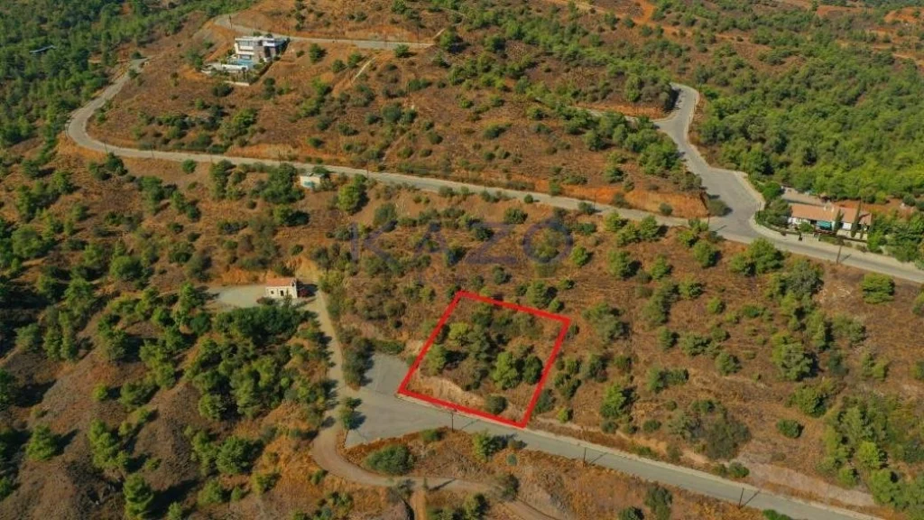 1,600m² Plot for Sale in Kornos, Larnaca District