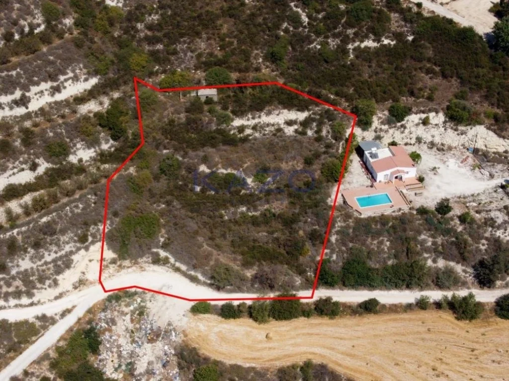 3,679m² Plot for Sale in Theletra, Paphos District