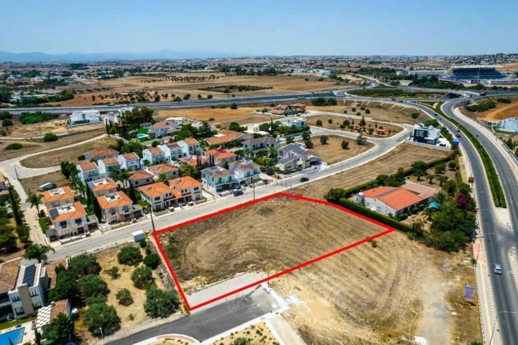 3,243m² Plot for Sale in Latsia, Nicosia District