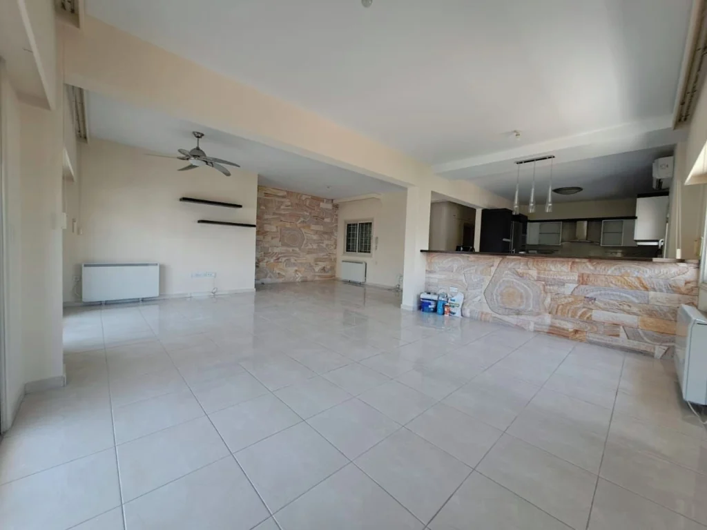 3 Bedroom Apartment for Rent in Limassol District