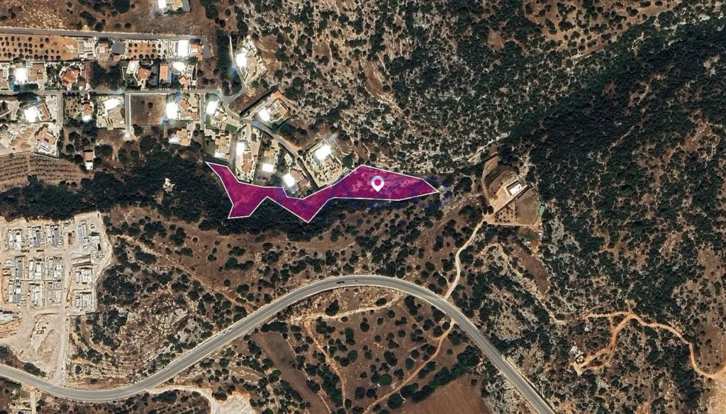 7,024m² Plot for Sale in Pegeia, Paphos District