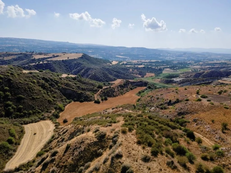 58,797m² Plot for Sale in Steni, Paphos District