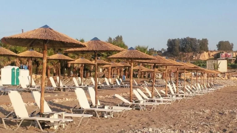 2000m² Building for Sale in Kissonerga, Paphos District