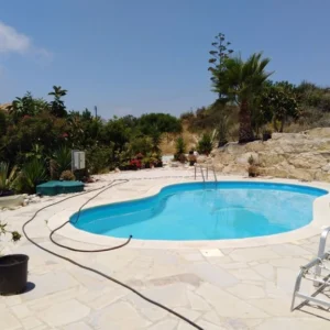 6+ Bedroom House for Sale in Tala, Paphos District