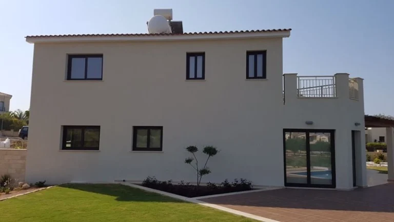 4 Bedroom House for Sale in Kouklia, Paphos District