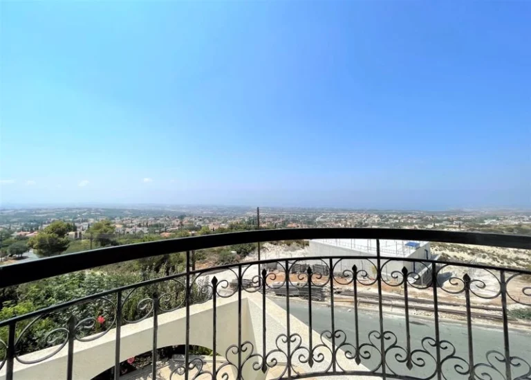 5 Bedroom House for Sale in Tala, Paphos District