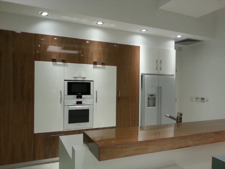 6+ Bedroom House for Sale in Paphos District