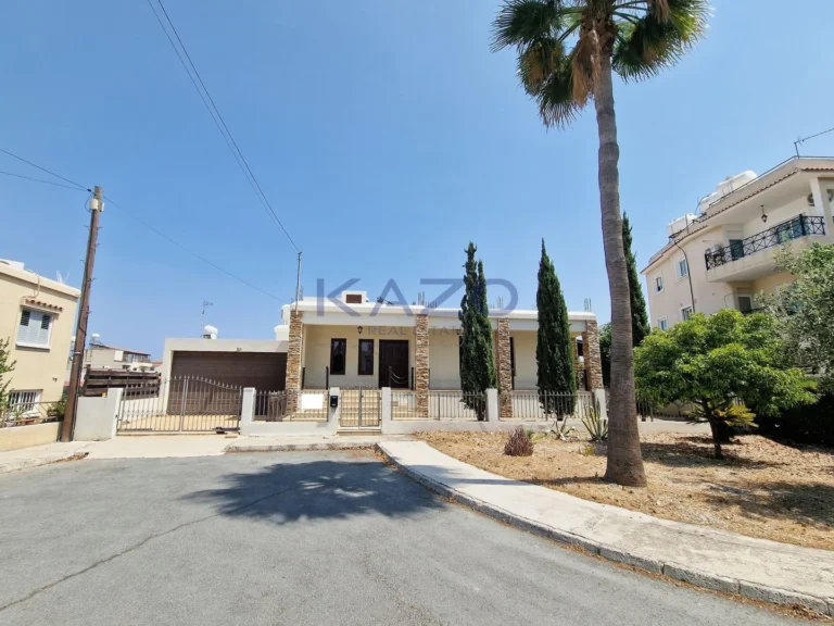 Cheap Houses and Villas for Sale Larnaca up to 500000 euro