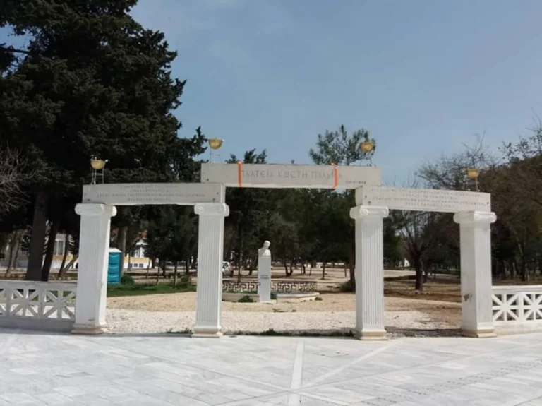 Monument to the Greek Revolution of 1821 Unveiled in Paphos