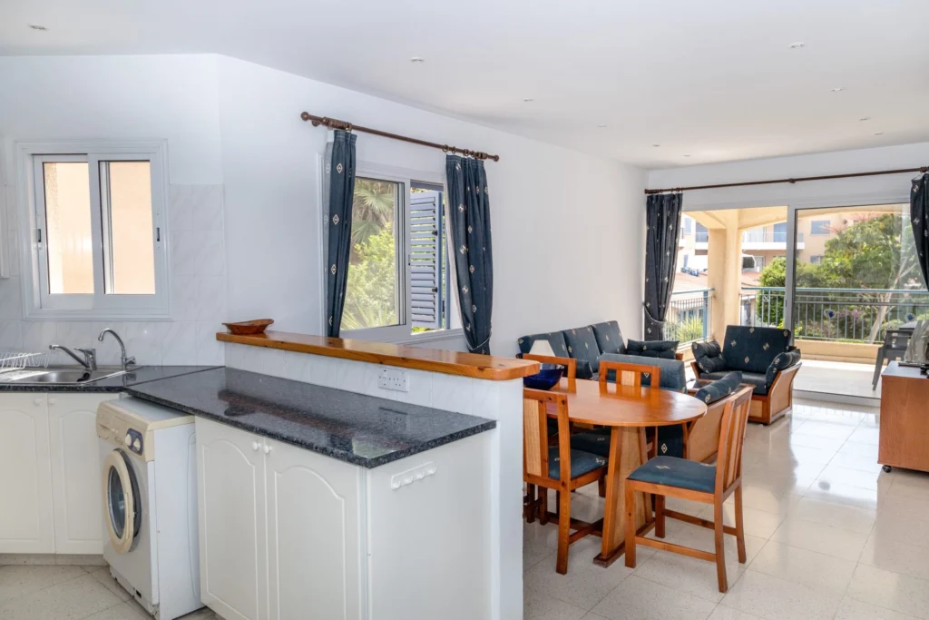 2 Bedroom Apartment for Sale in Kato Paphos
