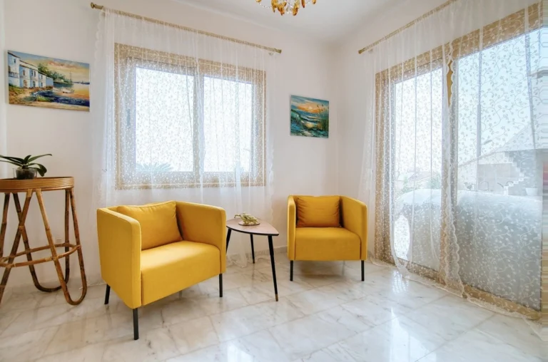 4 Bedroom House for Sale in Chlorakas, Paphos District