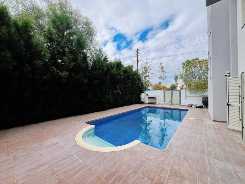 6+ Bedroom House for Sale in Limassol – Agios Athanasios