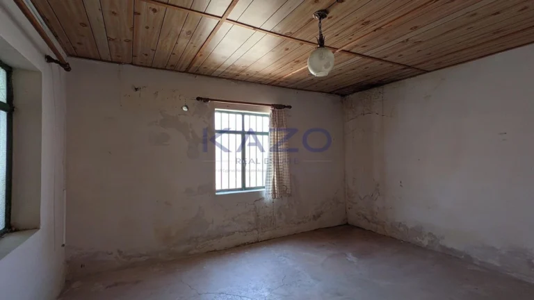 2 Bedroom House for Sale in Kedares, Paphos District