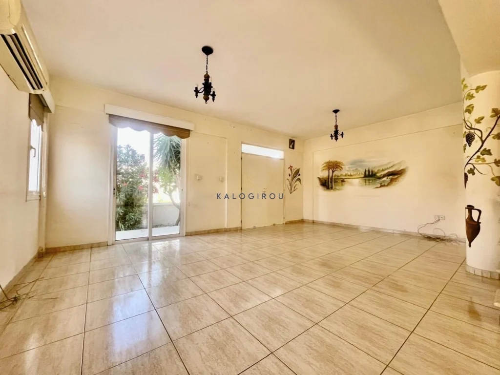 4 Bedroom House for Sale in Livadia Larnakas, Larnaca District