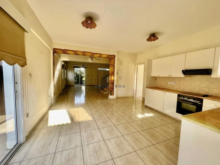 4 Bedroom House for Sale in Livadia Larnakas, Larnaca District