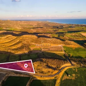 7,174m² Plot for Sale in Maroni, Larnaca District