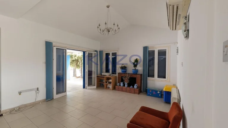 4 Bedroom House for Sale in Paralimni, Famagusta District
