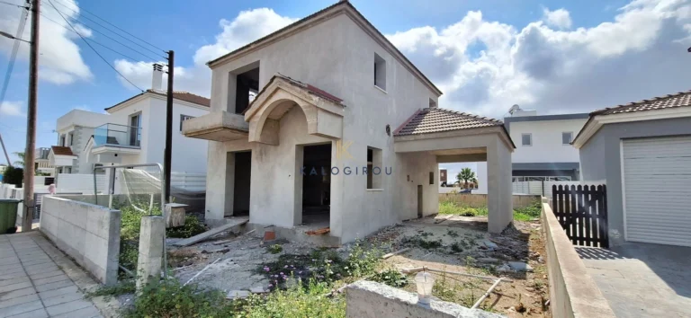 Cheap Houses and Villas for Sale Famagusta up to 300000 euro