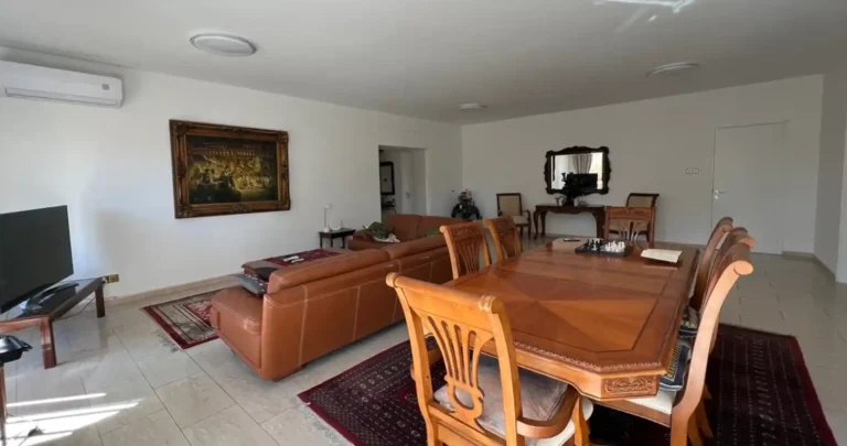 4 Bedroom Apartment for Rent in Limassol District