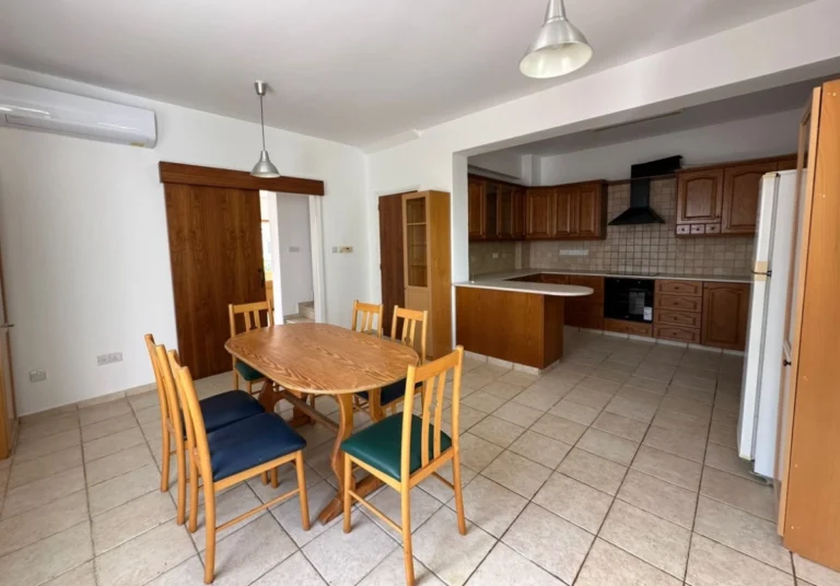 3 Bedroom House for Rent in Paphos – Agios Theodoros