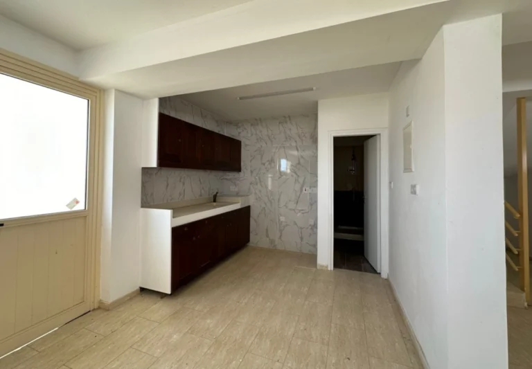 5 Bedroom House for Rent in Pegeia, Paphos District