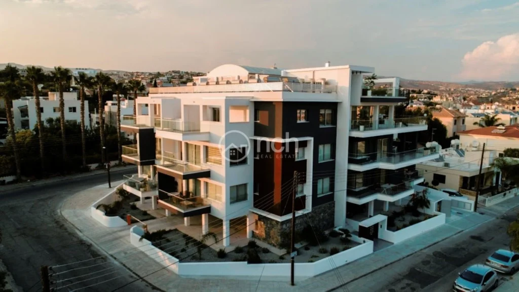 2 Bedroom Apartment for Rent in Potamos Germasogeias, Limassol District
